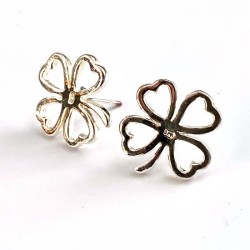 Zilveren oorbellen met echt klavertje vier nr35