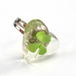 Ring met echt klavertje vier nr36