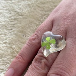 Ring met echt klavertje vier nr36