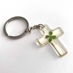 Sleutelhanger kruis met echt klavertje vier nr26
